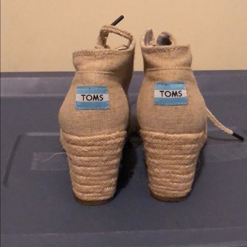 Toms Wedge Booties - Picture 4 of 6